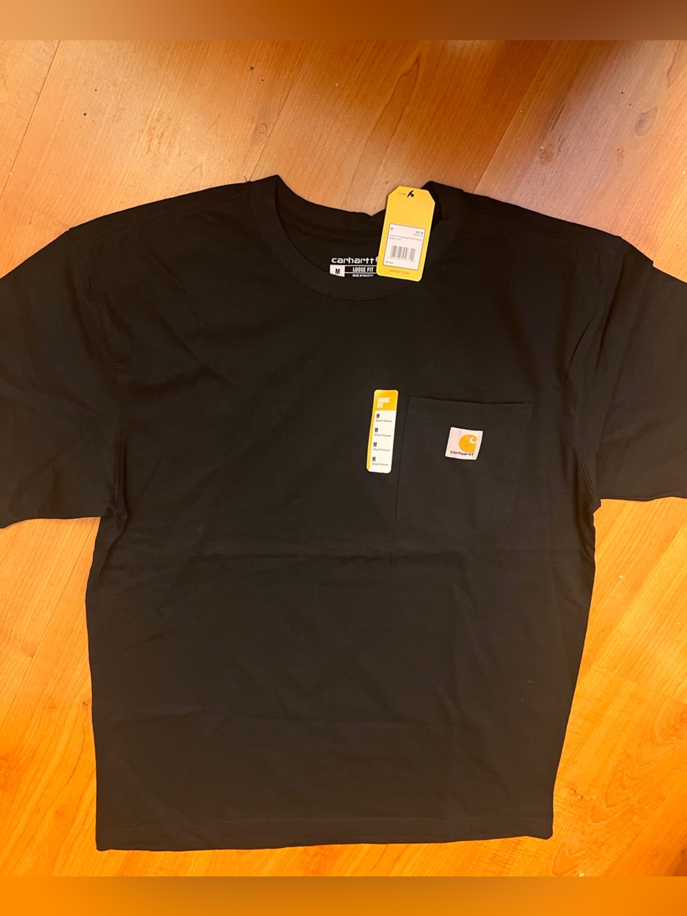 Carhartt Men’s Black Short-Sleeve Pocket T-Shirt heavyweight loose fit